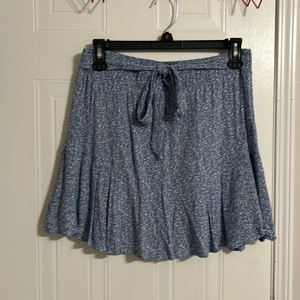 Blue and white floral print skort